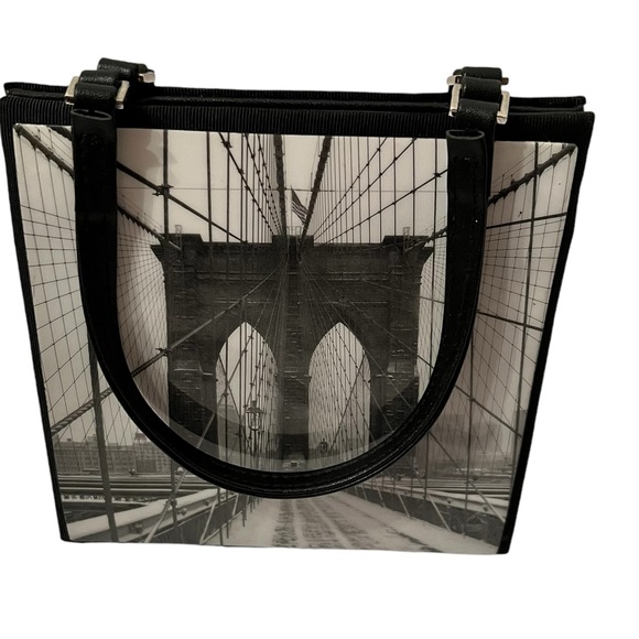 Brooklyn Bridge Glossy Photograph Handbag in Black and White - Picture 1 of 5